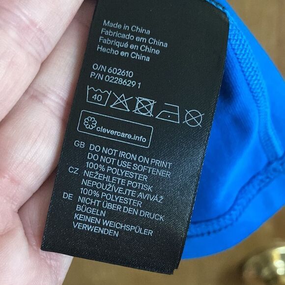 H&M Sport S/S Jersey Style Shirt - Picture 11 of 11